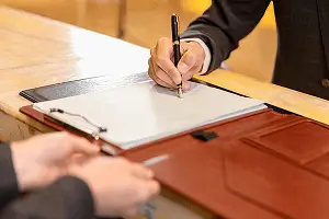 法律具有什么规则